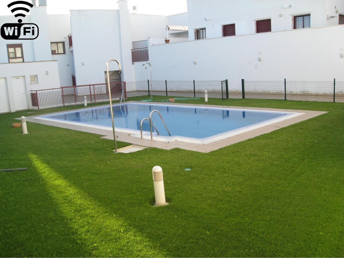 Atico Premium Conil Con 2 Terrazas, Parking, Piscina, Aire Ac Y Wifi -Solo Familias Y Parejas- Apartment โกนิล เด ลาฟรอนเตรา ภายนอก รูปภาพ