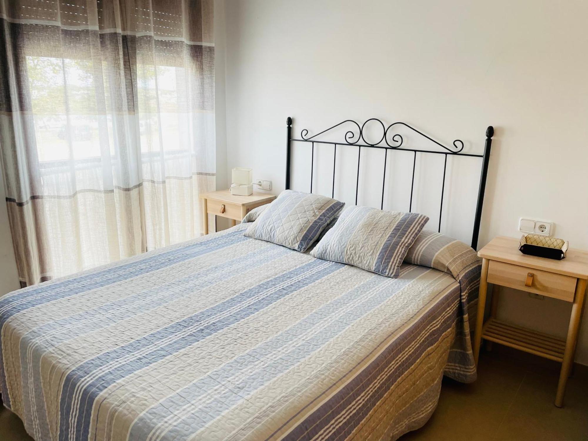 Atico Premium Conil Con 2 Terrazas, Parking, Piscina, Aire Ac Y Wifi -Solo Familias Y Parejas- Apartment โกนิล เด ลาฟรอนเตรา ภายนอก รูปภาพ