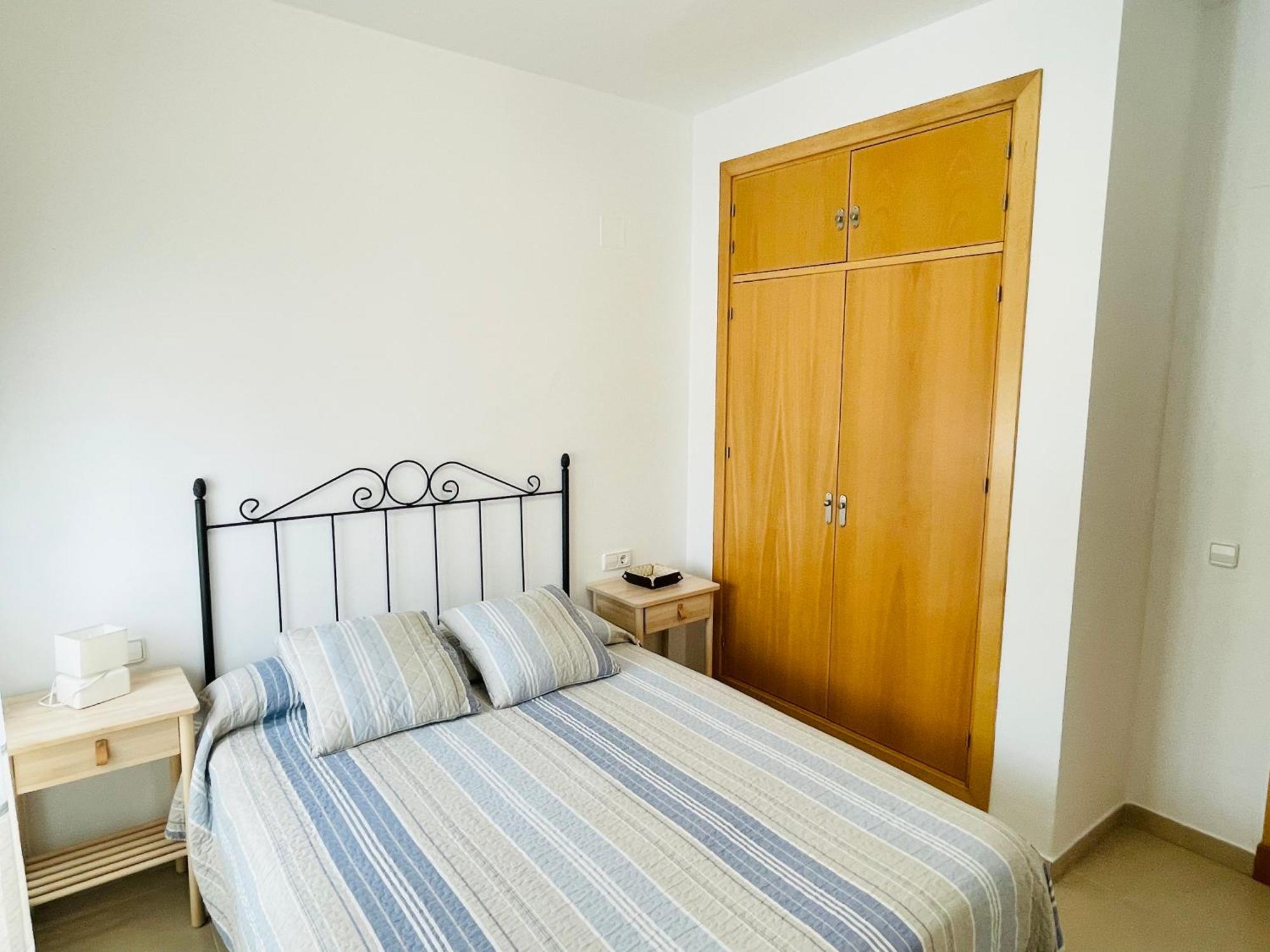 Atico Premium Conil Con 2 Terrazas, Parking, Piscina, Aire Ac Y Wifi -Solo Familias Y Parejas- Apartment โกนิล เด ลาฟรอนเตรา ภายนอก รูปภาพ